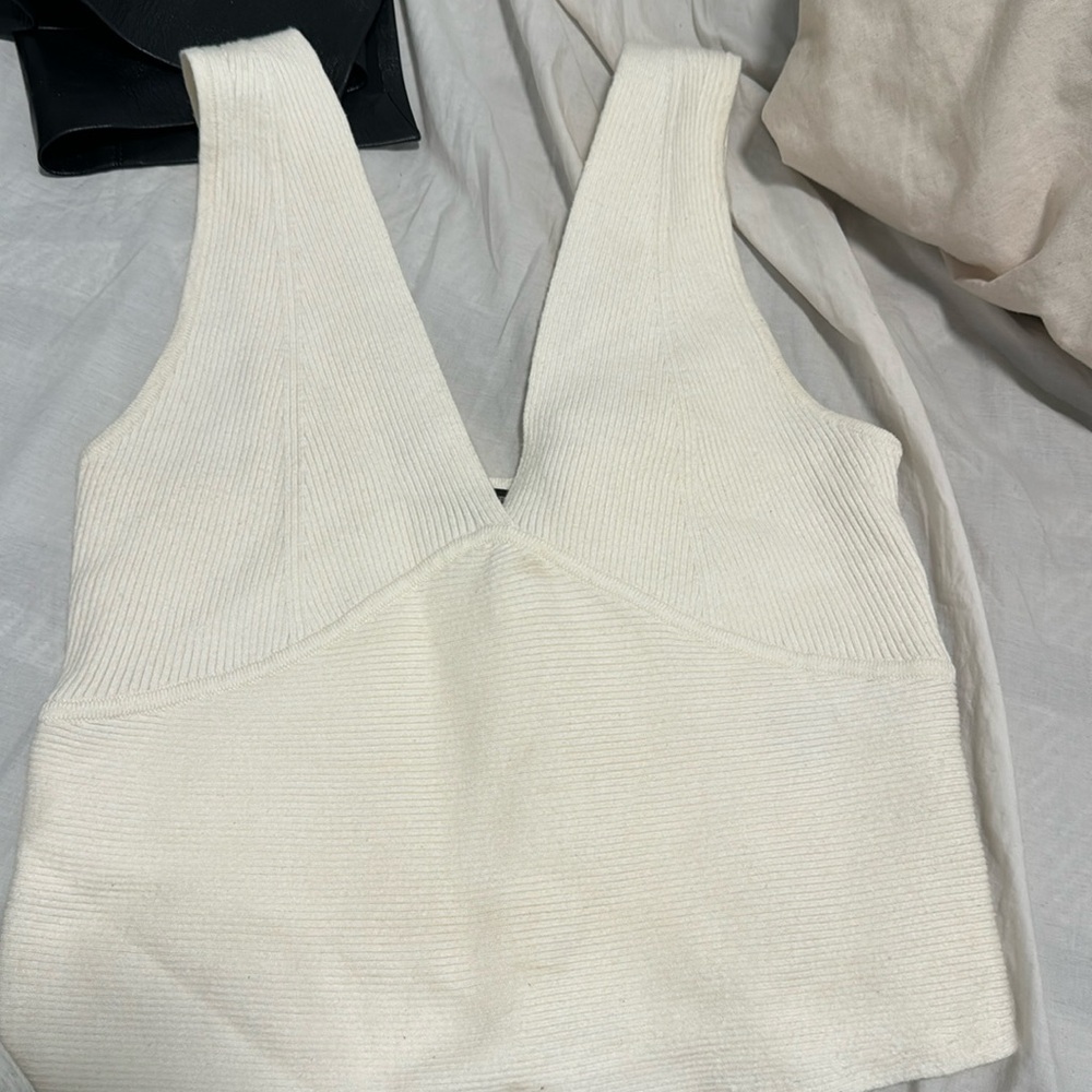 Banana republic white tank